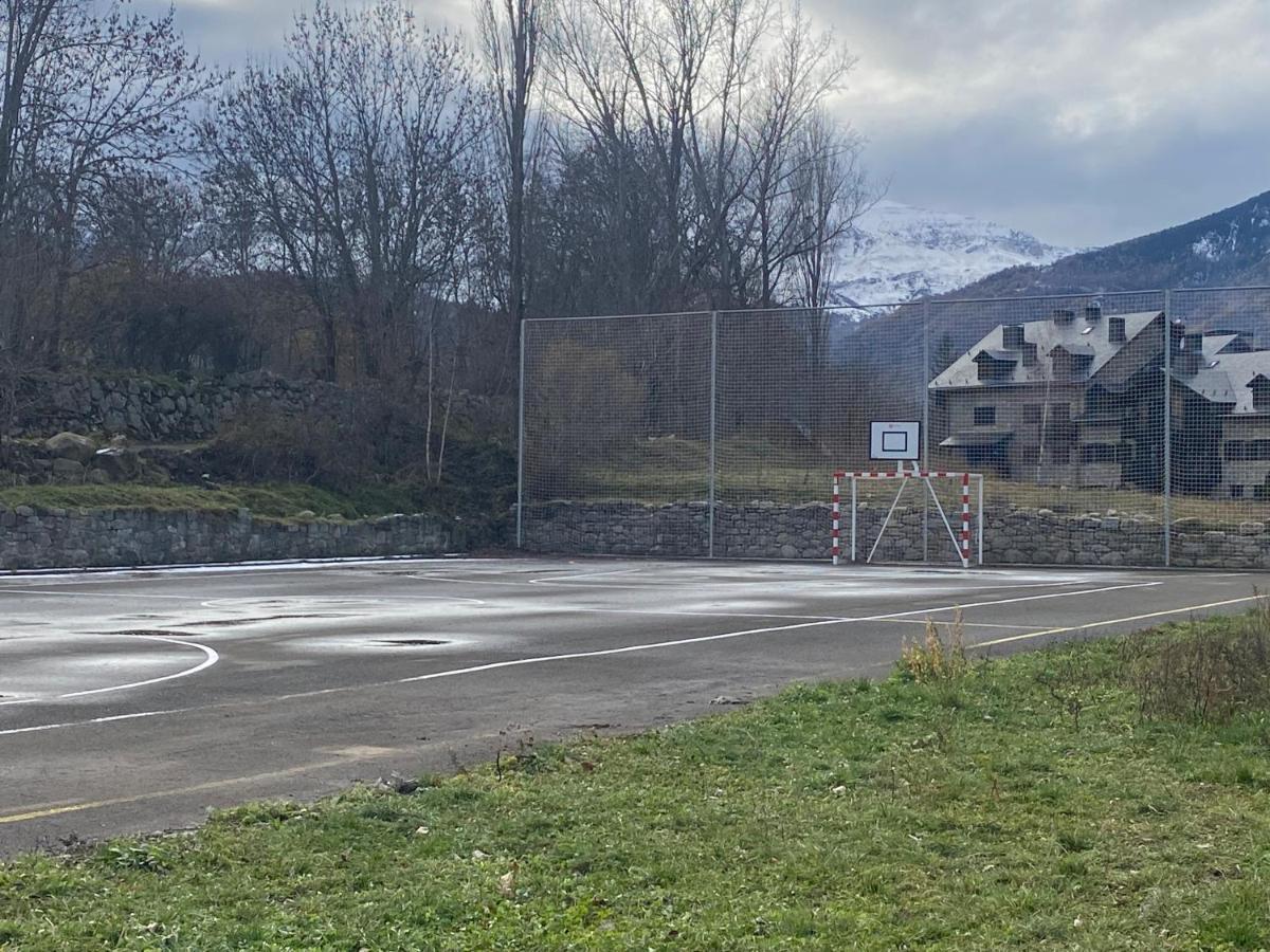 埃里斯特Check-In Casas Cumbre De Benasque公寓 外观 照片